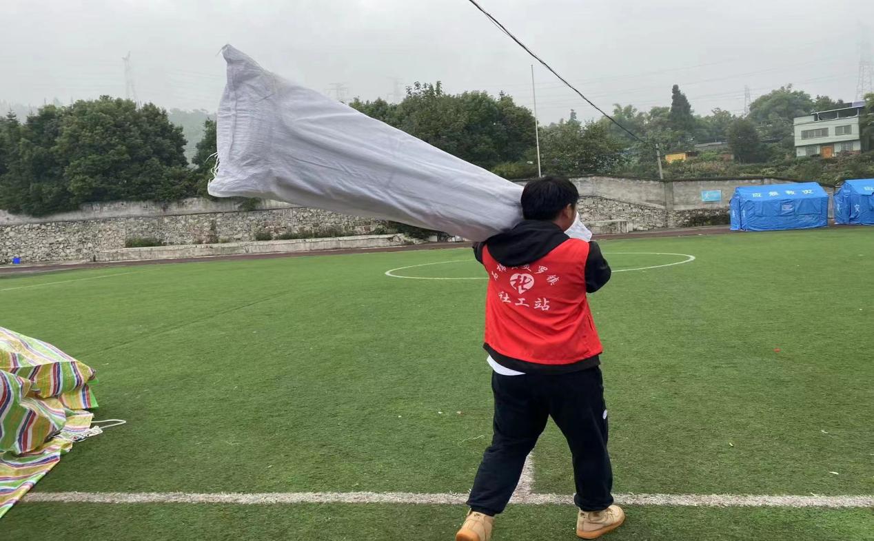 CFD58D6958FA1B6C4ACE2CEB62BE7ACA